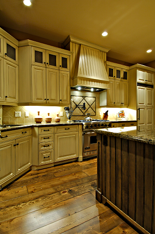 Calgary reclaimed hardwood flooring